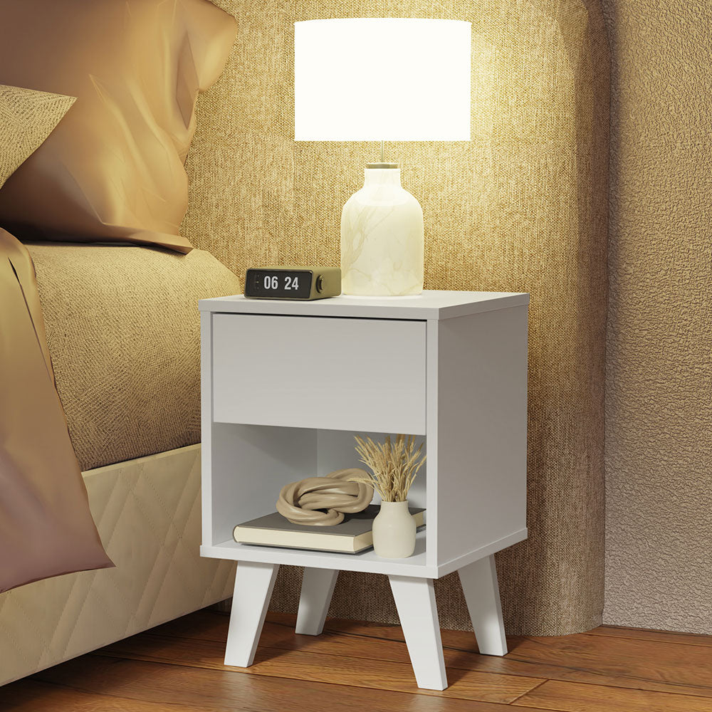 Kit con 2 Mesitas de Noche Madesa